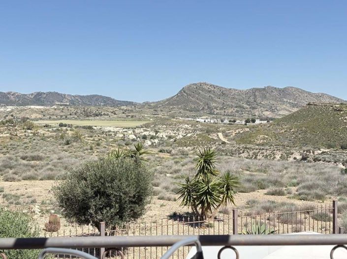 Image No.40-3 Bed Apartment for sale