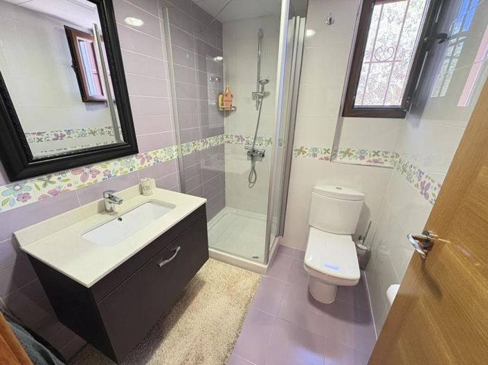 Image No.57-3 Bed Apartment for sale