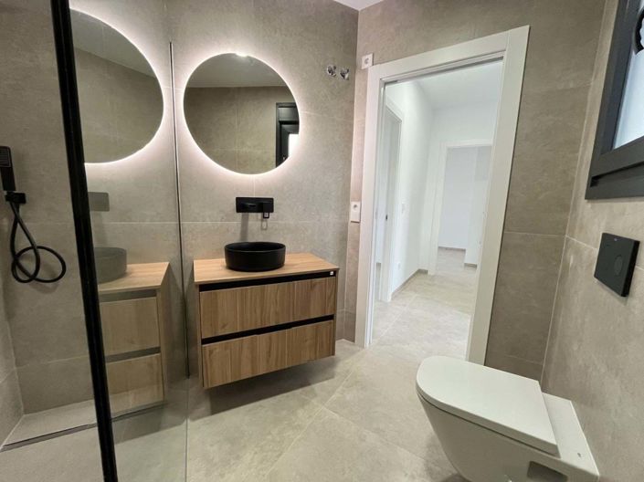 Image No.45-3 Bed Villa for sale