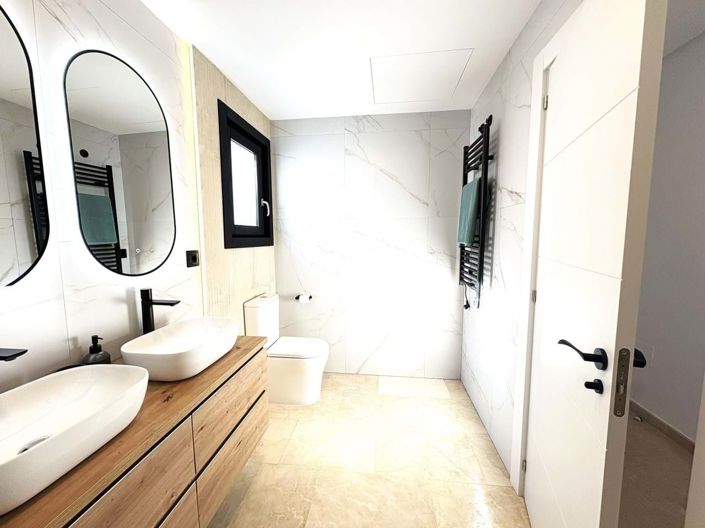 Image No.16-3 Bed Villa for sale