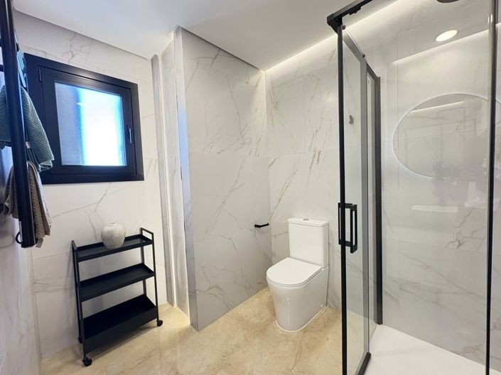 Image No.25-3 Bed Villa for sale