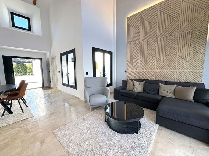 Image No.38-3 Bed Villa for sale