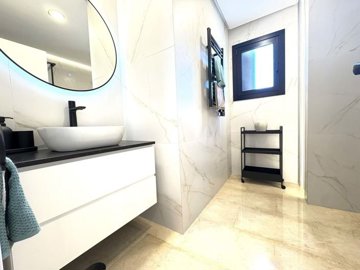 1447-632078-78d1f4f8b6655591b02d22fabb36a692d