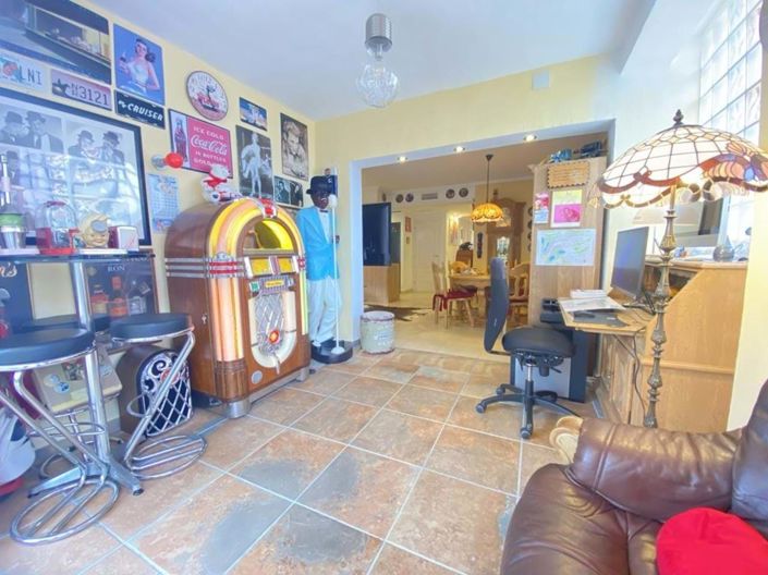 Image No.5-3 Bed Apartment for sale