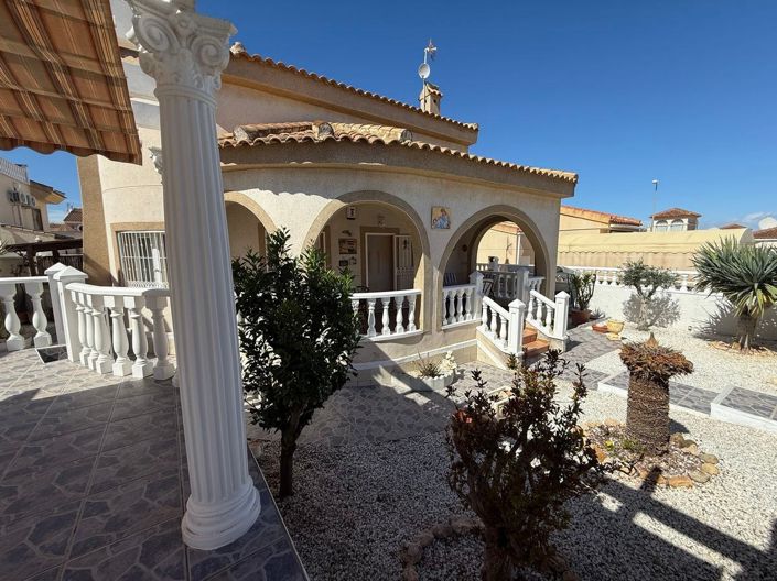 Image No.2-Villa de 2 chambres à vendre à Ciudad Quesada