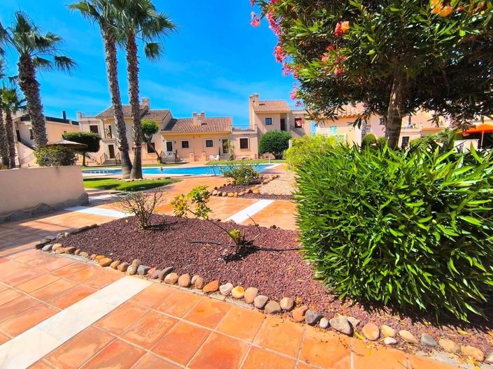 Image No.3-Appartement de 2 chambres à vendre à Alicante