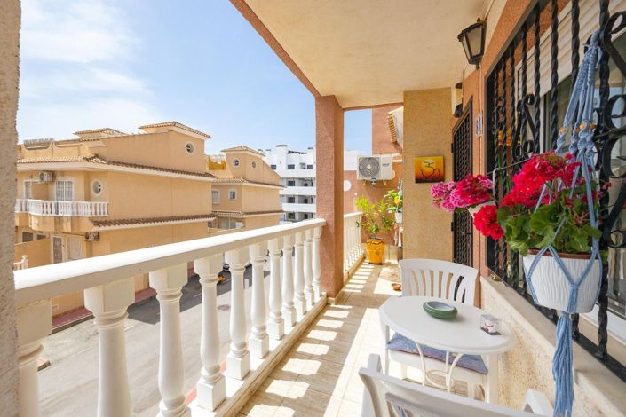 Image No.4-Propriété de 3 chambres à vendre à Orihuela Costa