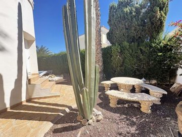 1447-632191-78d1f4f8b6655591b02d22fabb36a692d