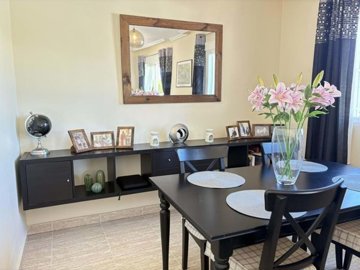 1447-632191-78d1f4f8b6655591b02d22fabb36a692d