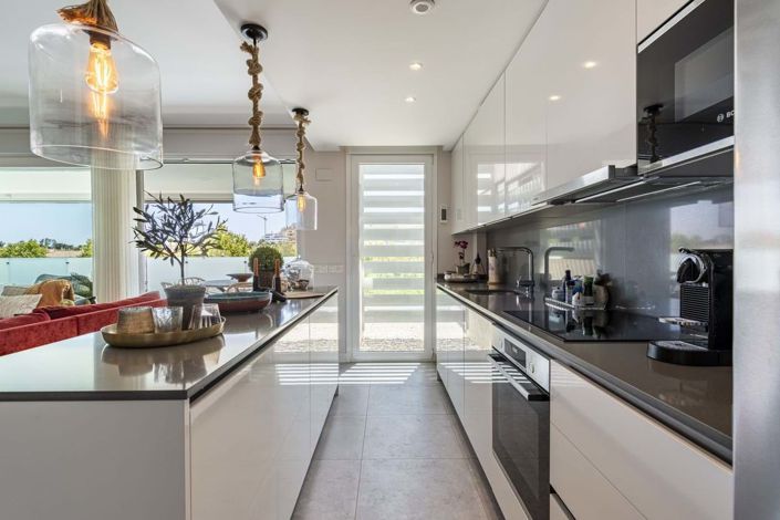 Image No.3-3 Bed Apartment for sale