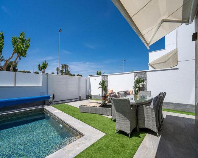 Image No.6-Villa de 4 chambres à vendre à San Pedro del Pinatar