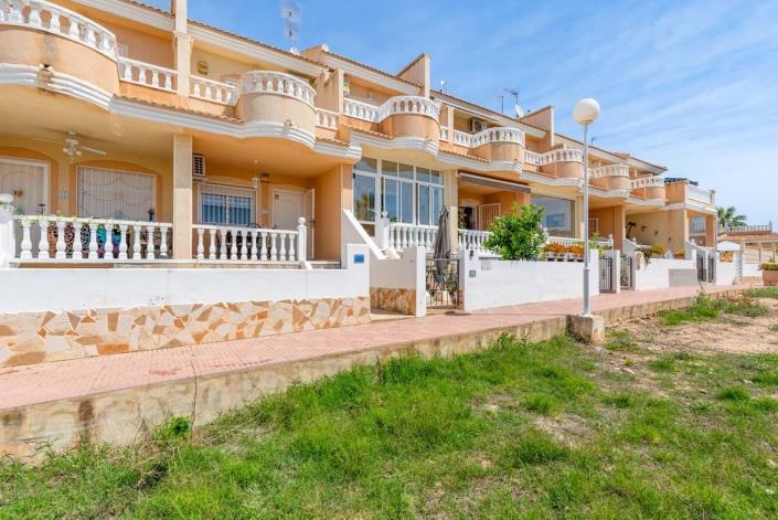 Image No.4-2 Bed Townhouse for sale