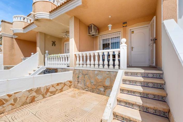 Image No.22-2 Bed Townhouse for sale