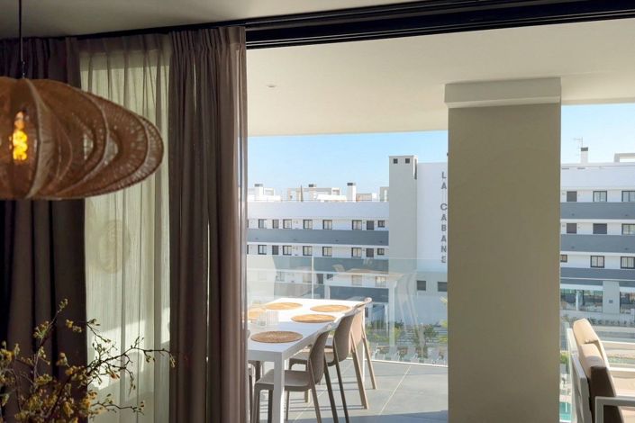 Image No.10-3 Bed Apartment for sale