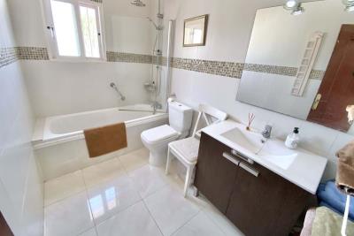 1447-461480-78d1f4f8b6655591b02d22fabb36a692d73ccaed32aa79b785db18e2812971fd-097403c9-71e7-4cf6-84a7-4bf5ea149194