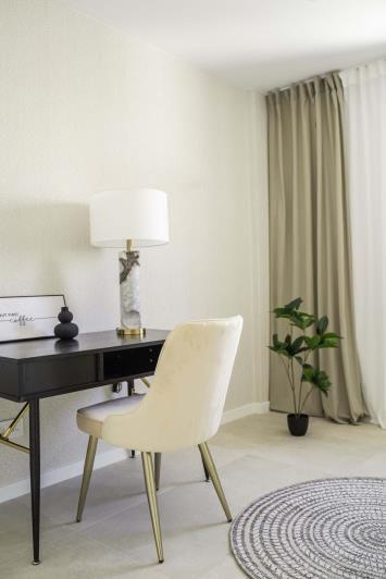 Image No.24-4 Bed Semi-Detached for sale