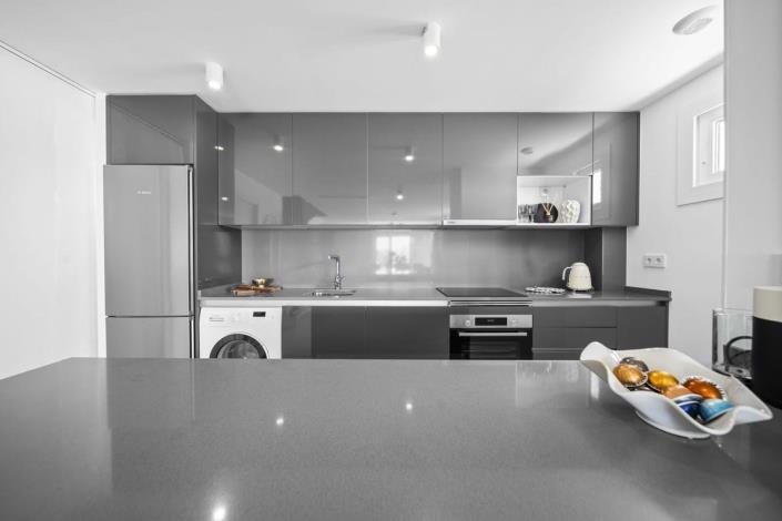 Image No.40-4 Bed Semi-Detached for sale