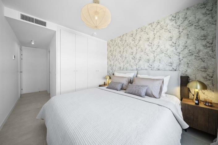 Image No.55-4 Bed Semi-Detached for sale