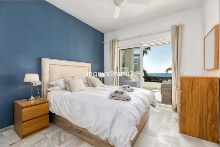 Image No.28-3 Bed Apartment for sale