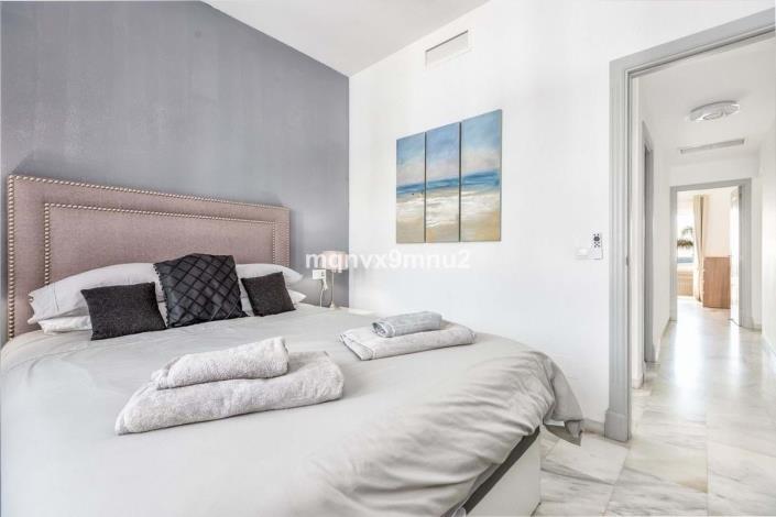 Image No.34-3 Bed Apartment for sale