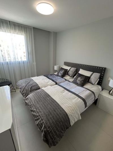 Image No.23-3 Bed Apartment for sale