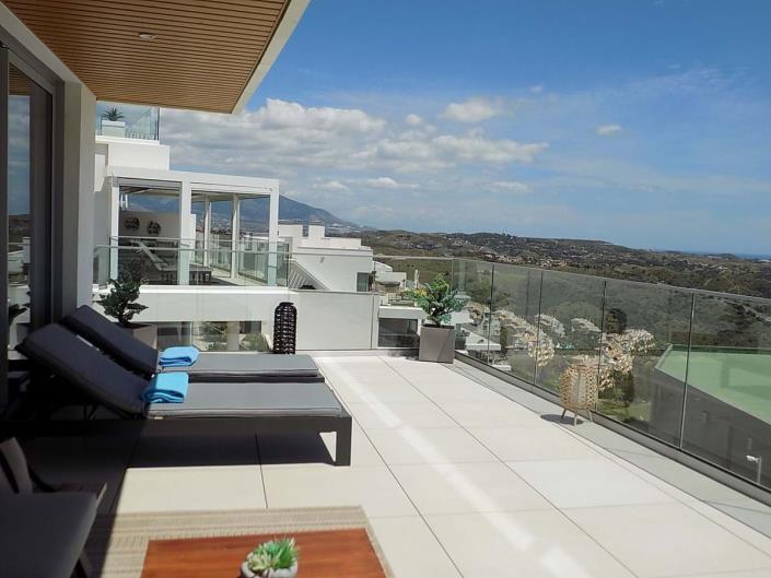 Image No.3-3 Bed Apartment for sale