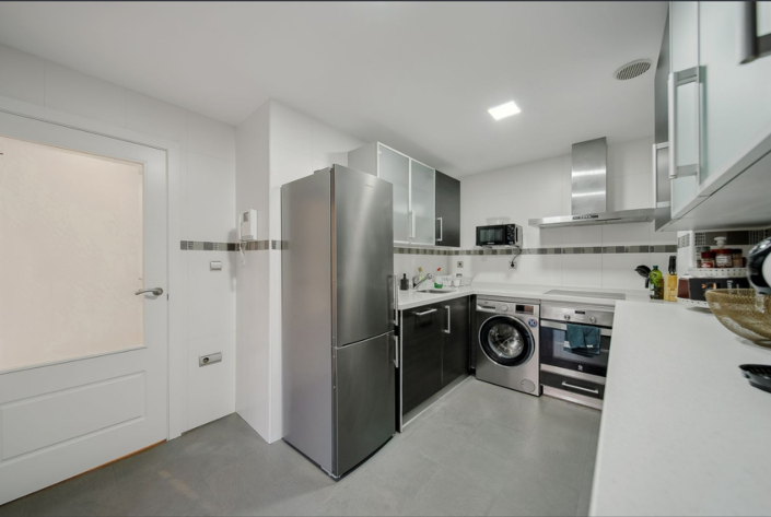 Image No.53-2 Bed Apartment for sale