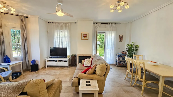 Image No.8-3 Bed Apartment for sale