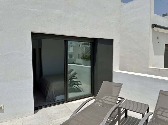 Image No.23-3 Bed Penthouse for sale