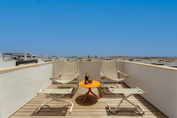 Image No.18-2 Bed Bungalow for sale