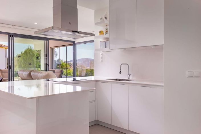 Image No.6-3 Bed Apartment for sale