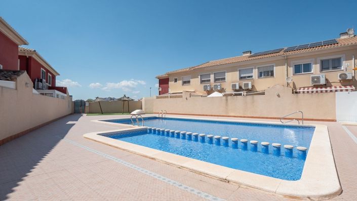 Image No.2-Jumelé de 4 chambres à vendre à Roda Golf