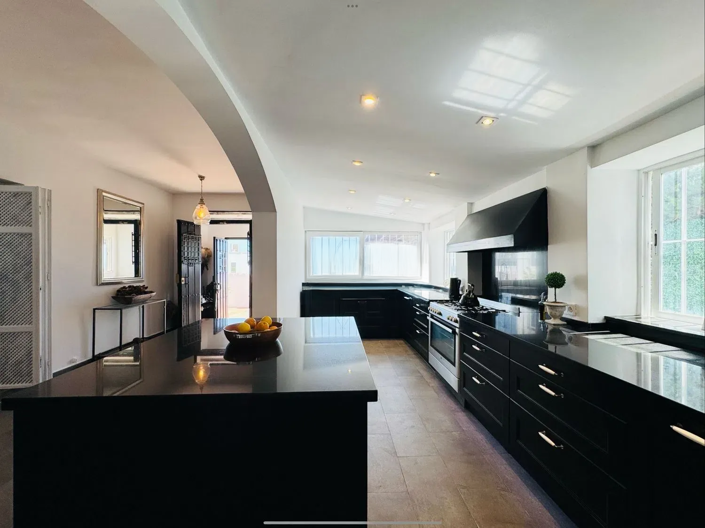 Image No.25-4 Bed Villa for sale