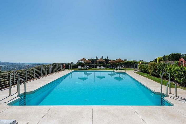 Image No.20-3 Bed Apartment for sale