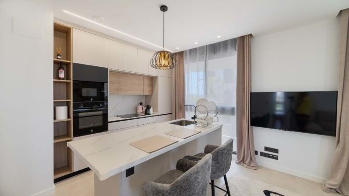 Image No.11-2 Bed Apartment for sale