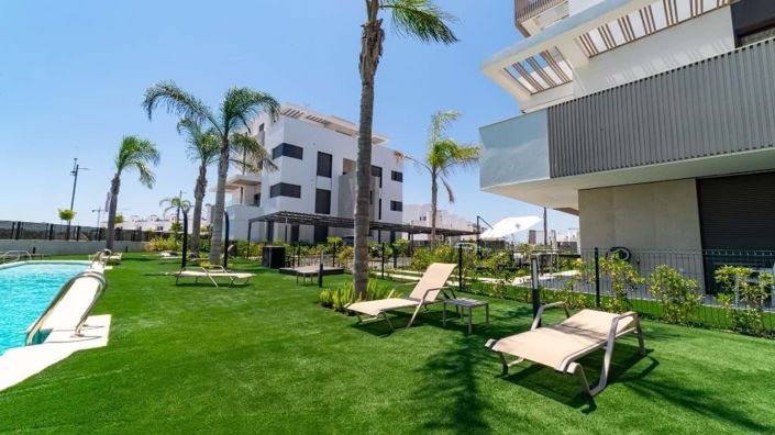 Image No.31-2 Bed Apartment for sale