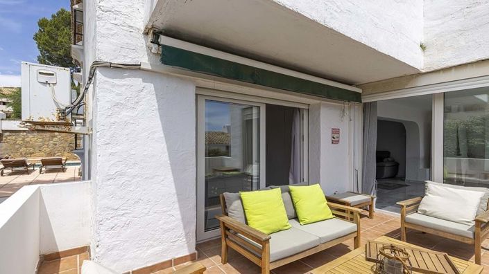 Image No.26-2 Bed Apartment for sale