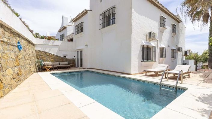 Image No.8-2 Bed Apartment for sale