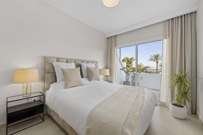 Image No.12-3 Bed Penthouse for sale