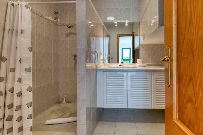 Image No.13-3 Bed Semi-Detached for sale