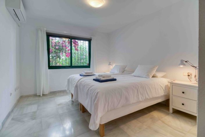 Image No.17-3 Bed Semi-Detached for sale