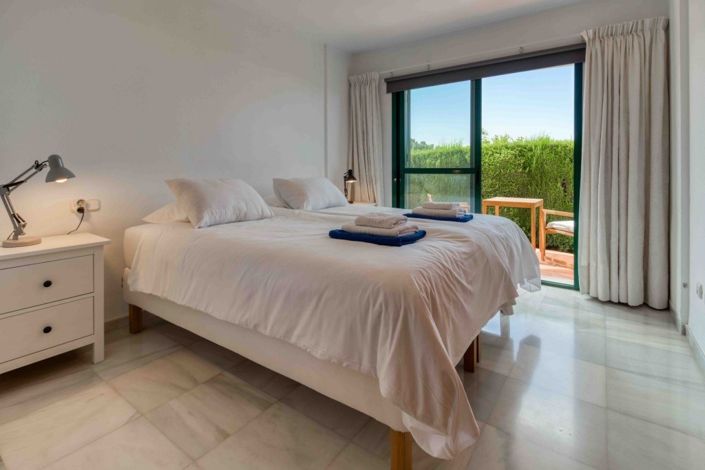 Image No.21-3 Bed Semi-Detached for sale