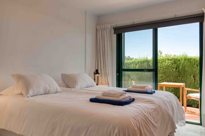 Image No.23-3 Bed Semi-Detached for sale