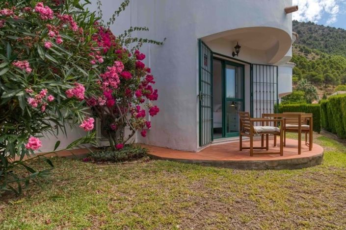 Image No.25-3 Bed Semi-Detached for sale