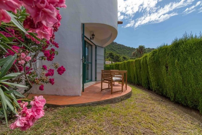 Image No.27-3 Bed Semi-Detached for sale