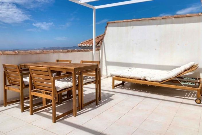 Image No.29-3 Bed Semi-Detached for sale