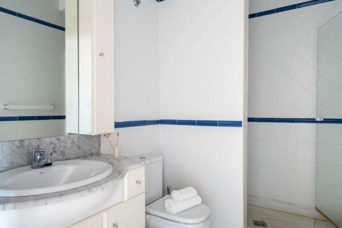 Image No.16-Maison de ville de 4 chambres à vendre à Estepona