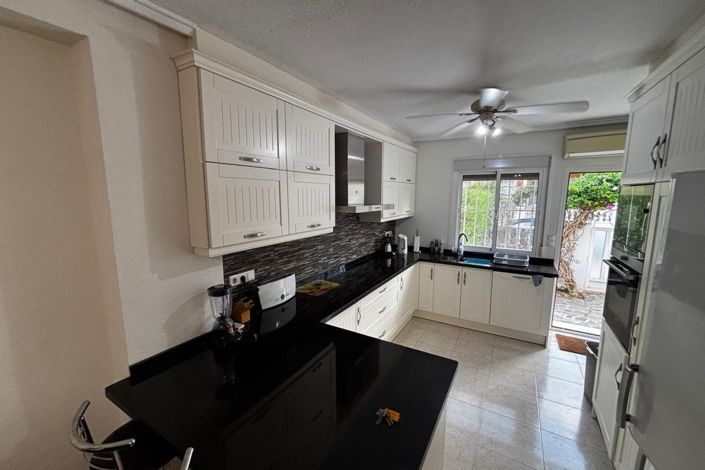 Image No.4-Jumelé de 4 chambres à vendre à Ciudad Quesada