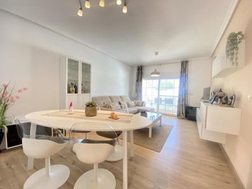 1447-637843-78d1f4f8b6655591b02d22fabb36a692d