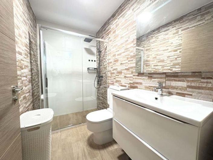 Image No.23-4 Bed Villa for sale